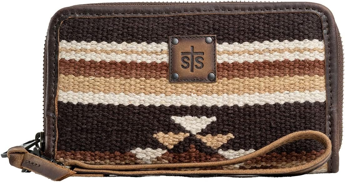 STS Ranchwear Women's Multifunctional Travel Sioux Falls Collection Kacy Organizer Zip Wallet