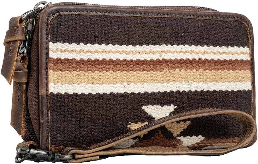 STS Ranchwear Women's Multifunctional Travel Sioux Falls Collection Kacy Organizer Zip Wallet